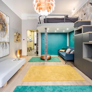 https://luxury-pilvax-studio.inbudapesthotels.com