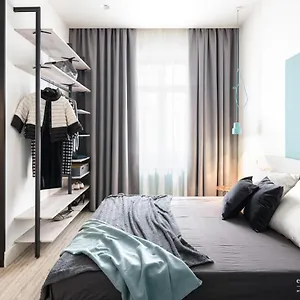 https://white-boat-apartment-blue.inbudapesthotels.com