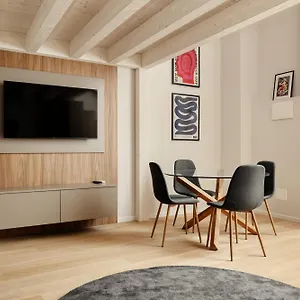 https://cenisio-23.italymilanhotels.net