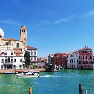 Zen Grand Canal Veneza