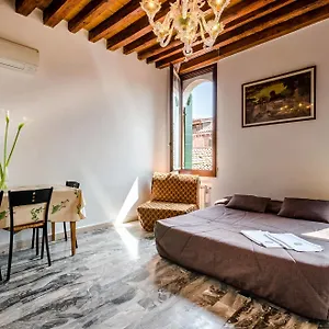 Venice Apartments Apartamento